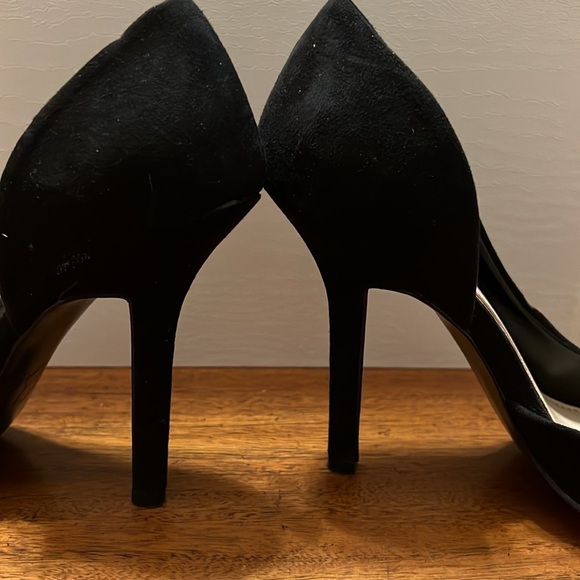 Jessica Simpson Black Suede 7.5B Pumps - Picture 4 of 11